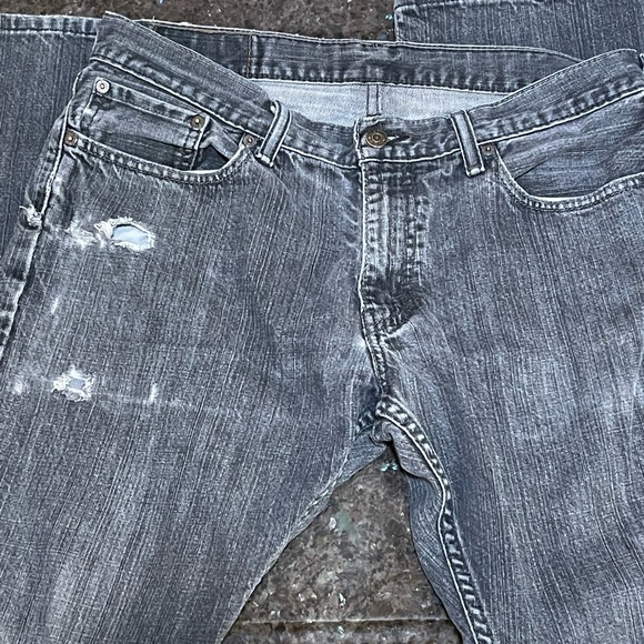 Levi’s 514 distressed jeans - Picture 9 of 9